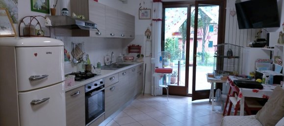 2 rooms Apartment in Mira, Italy No. 104093 3