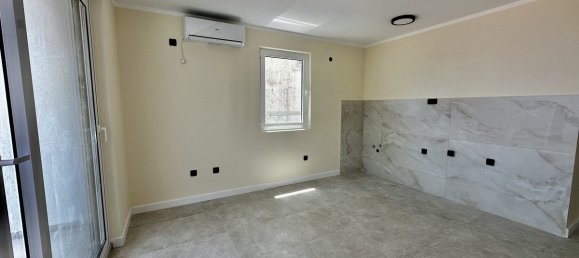 Apartamento de 1 dormitorio en Budva, Montenegro No. 439 5