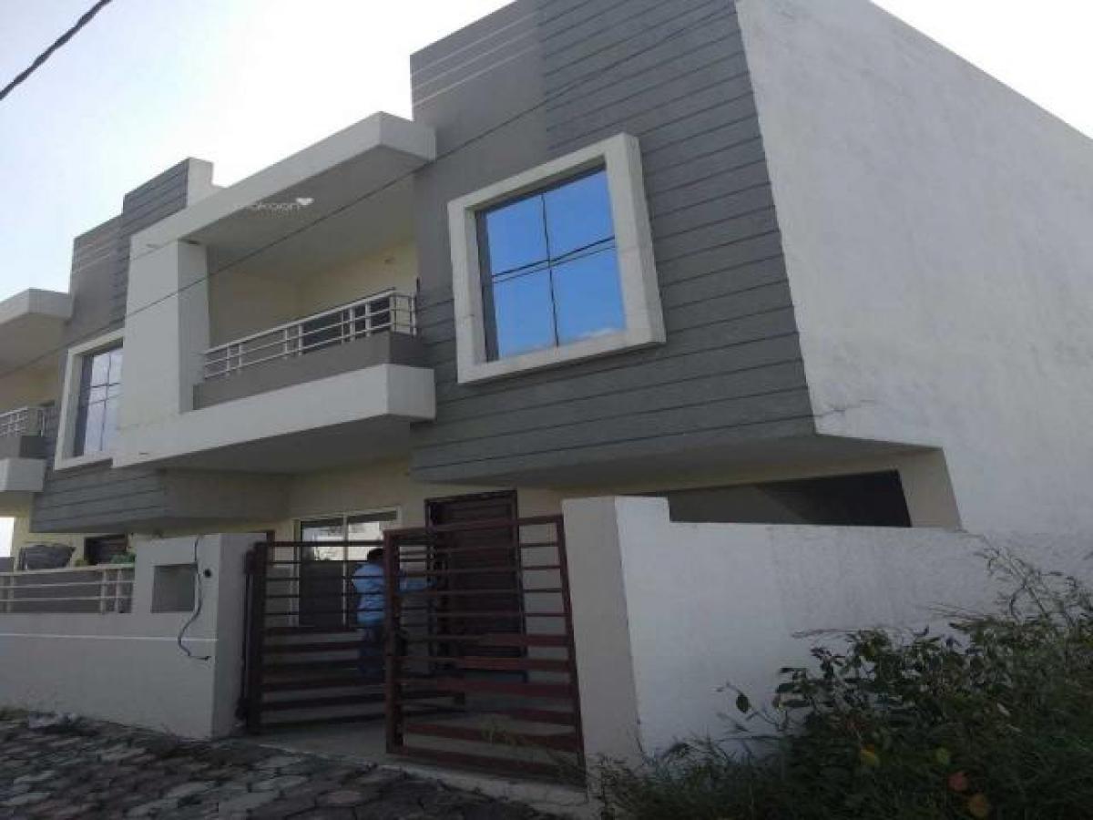 3 bedrooms House in Indore, India No. 17634