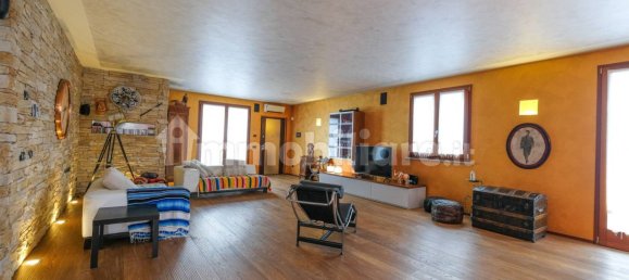 3 غرف نوم شقة في Fontanella, Italy رقم 235846 5