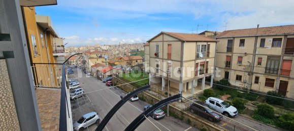 4 bedrooms Apartment in Enna, Italy No. 353904 23