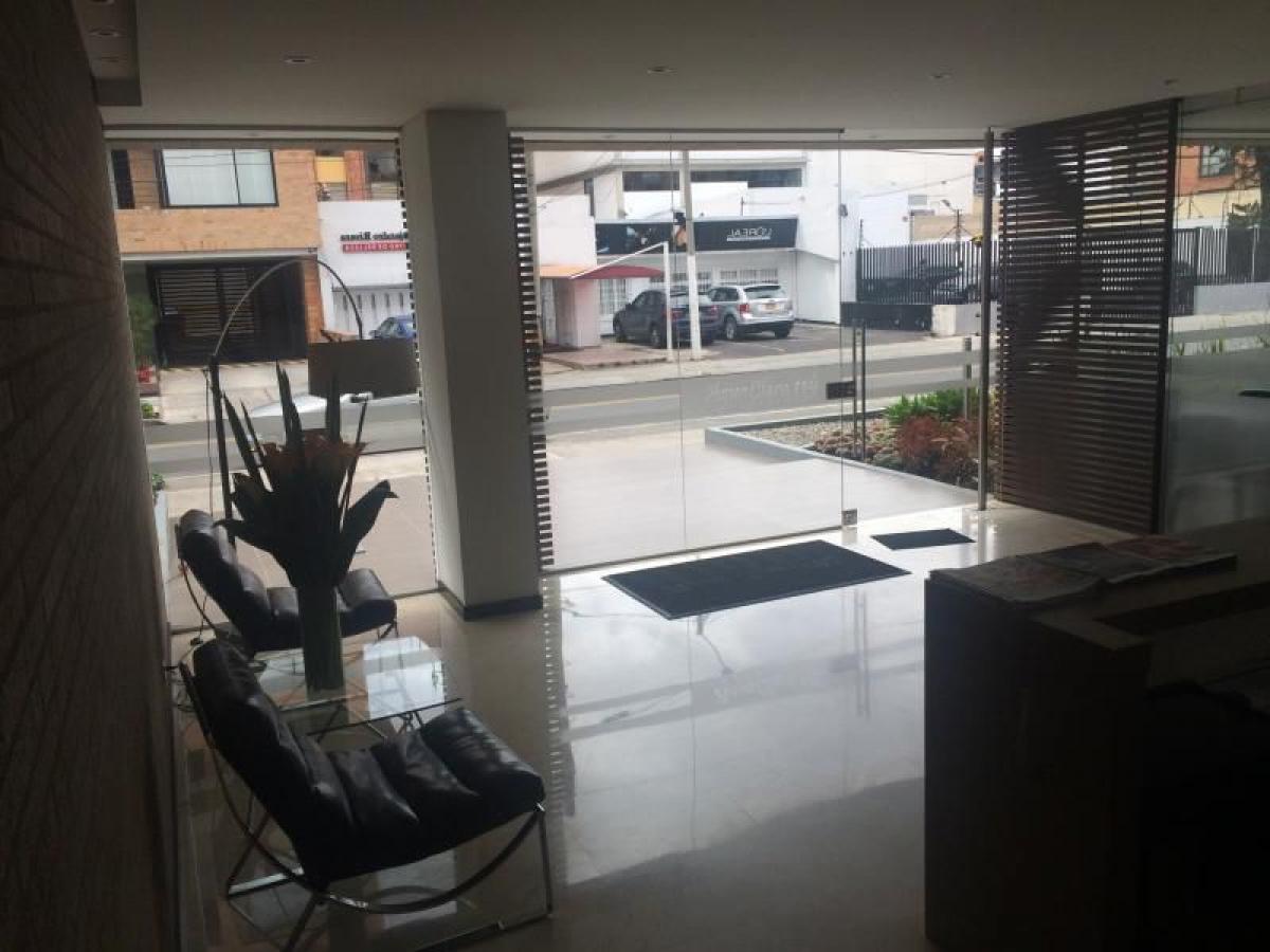 Дом с 3 спальнями в Богота, Колумбия № 11491