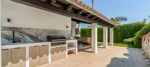 4 bedrooms Villa in Marbella, Spain No. 189408 32