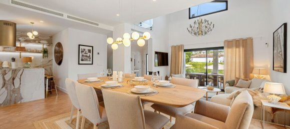 4 bedrooms Villa in Marbella, Spain No. 189408 7