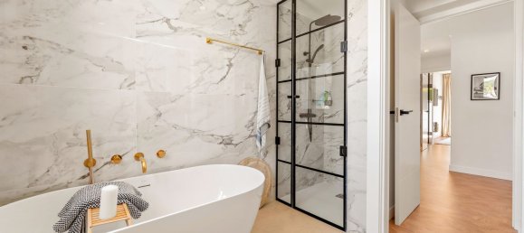 4 bedrooms Villa in Marbella, Spain No. 189408 19