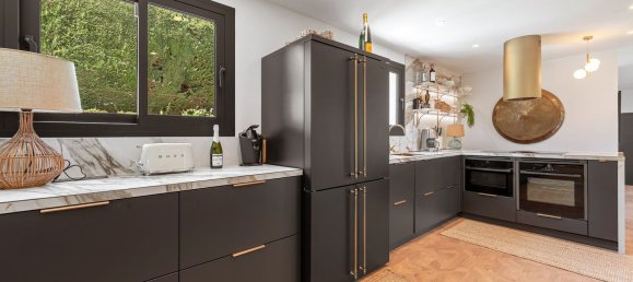 4 bedrooms Villa in Marbella, Spain No. 189408 13