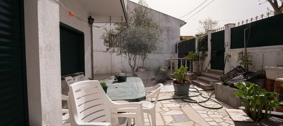 3 bedrooms House in Nazare, Portugal No. 23750 10