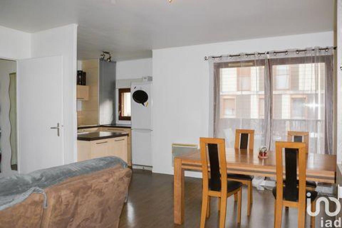 2 chambres Condo à Valenton, France No. 29412