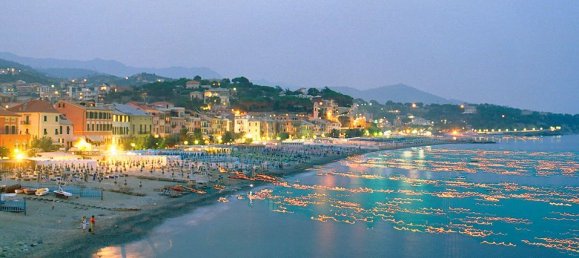 3 rooms Apartment in Celle Ligure, Italy No. 220940 14