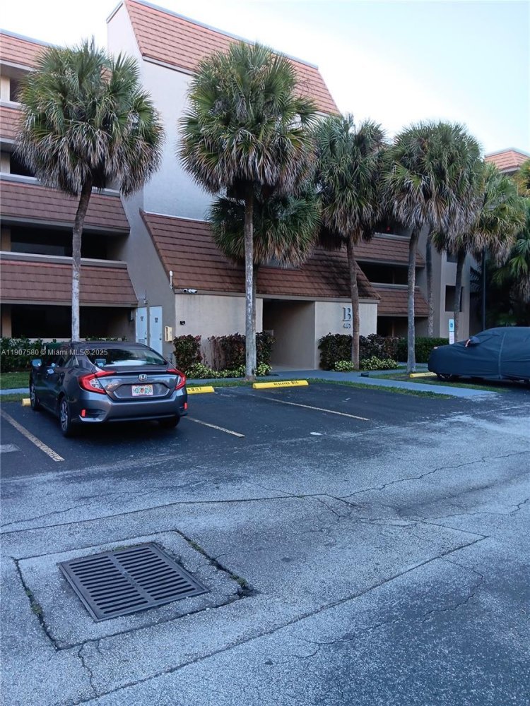 2 Schlafzimmer Gewerbliche Immobilien in Miami, USA, Nr. 615846