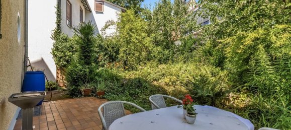 4 Schlafzimmer Haus in Hochtaunuskreis, Germany, Nr. 241409 2