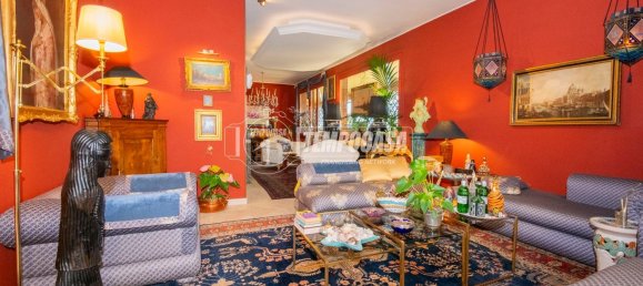 6 chambres Penthouse à Modena, Italy No. 327213 8