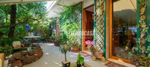 6 chambres Penthouse à Modena, Italy No. 327213 2