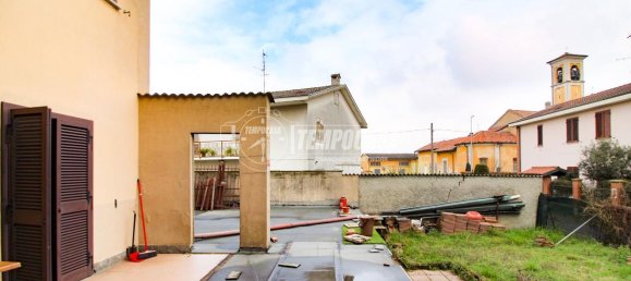 3 rooms House in Mediglia, Italy No. 13723 6