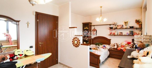 3 rooms House in Mediglia, Italy No. 13723 10