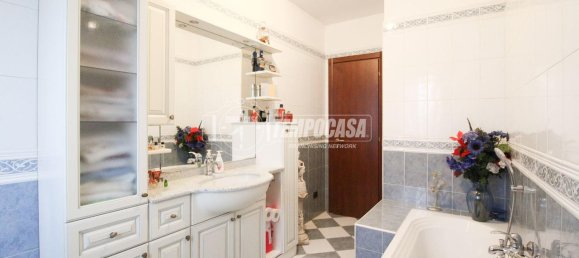 3 rooms House in Mediglia, Italy No. 13723 16