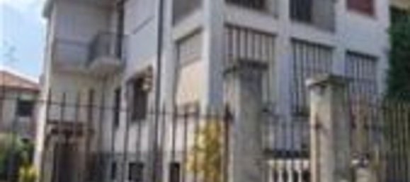 2 rooms Apartment in Gorla Maggiore, Italy No. 186504 13