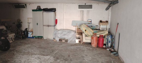  مرآب في San Salvo, Italy 50متر مربع رقم 357405 3