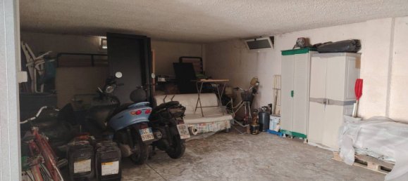  مرآب في San Salvo, Italy 50متر مربع رقم 357405 4