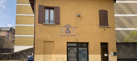 2 bedrooms Commercial property in Sesto Calende, Italy No. 314147 14
