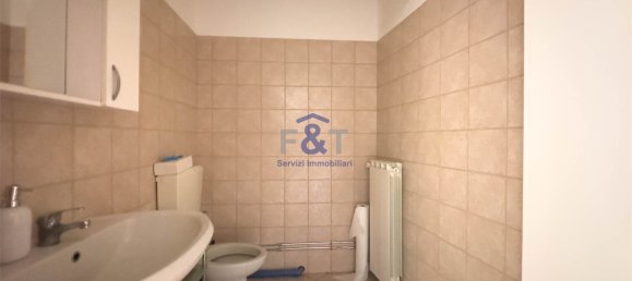 2 bedrooms Commercial property in Sesto Calende, Italy No. 314147 5