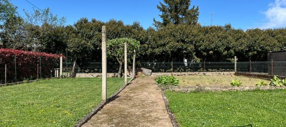 3 bedrooms House in Saint-Amand-Montrond, France No. 76280 9