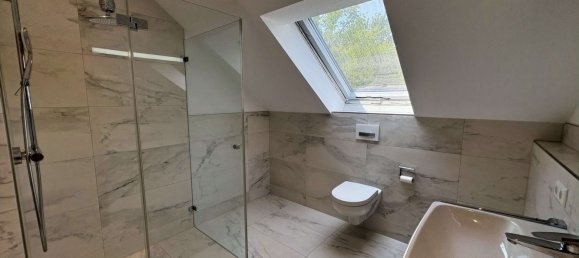 Таунхаус с 7 комнатами в Штутгарт, Германия № 318478 12