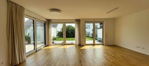 Таунхаус с 7 комнатами в Штутгарт, Германия № 318478 2