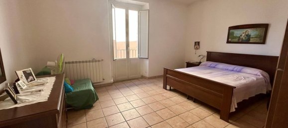 4 Schlafzimmer Wohnung in Fondi, Italy, Nr. 370857 5