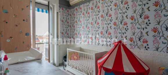 Квартира с 2 спальнями в Монца, Италия № 350890 40