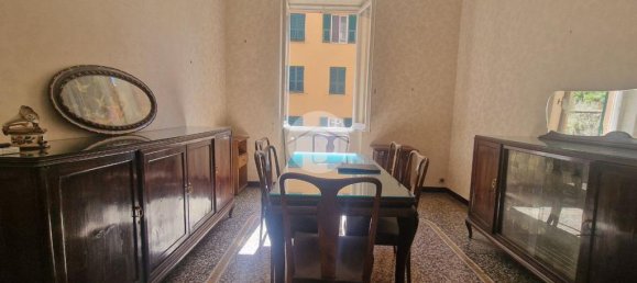 4 bedrooms Apartment in Genoa, Italy No. 381042 4