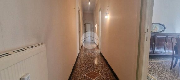 4 bedrooms Apartment in Genoa, Italy No. 381042 29