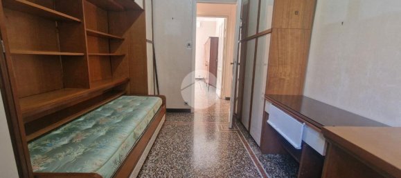4 bedrooms Apartment in Genoa, Italy No. 381042 27
