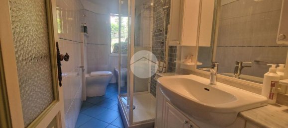 4 bedrooms Apartment in Genoa, Italy No. 381042 30