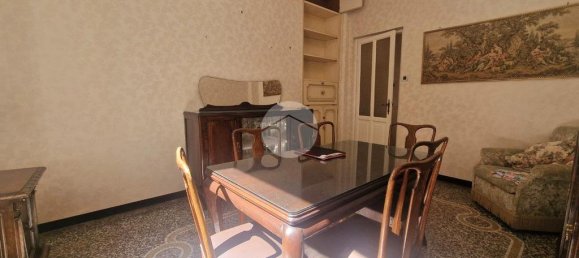 4 bedrooms Apartment in Genoa, Italy No. 381042 6