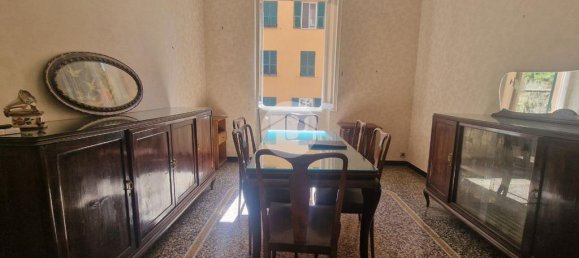 4 bedrooms Apartment in Genoa, Italy No. 381042 3