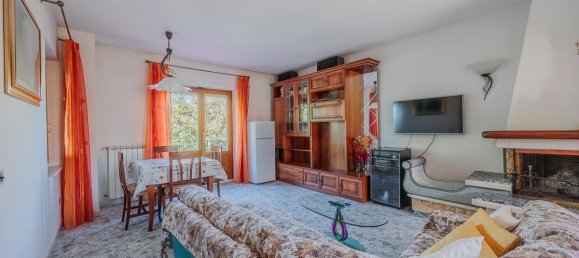 3 chambres Appartement à San Casciano dei Bagni, Italy No. 361726 2