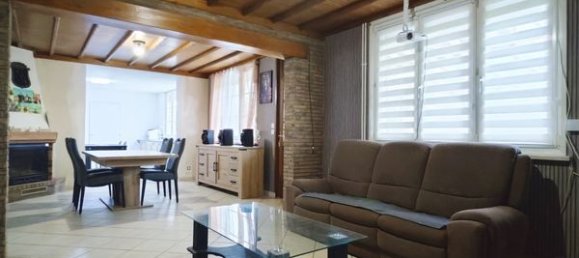 Дом с 8 комнатами в Фрессин, Франция № 210273 3