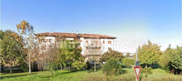 Квартира с 2 спальнями в Кассано д’Адда, Италия № 266863 2