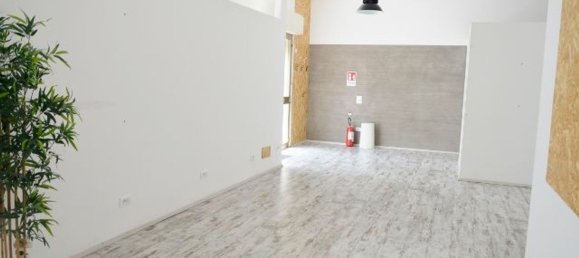 60m² Commercial property in Gorizia, Italy No. 284464 11