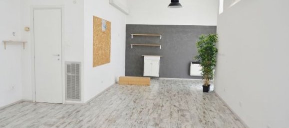 60m² Commercial property in Gorizia, Italy No. 284464 6