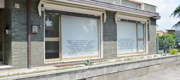 60m² Commercial property in Gorizia, Italy No. 284464 2