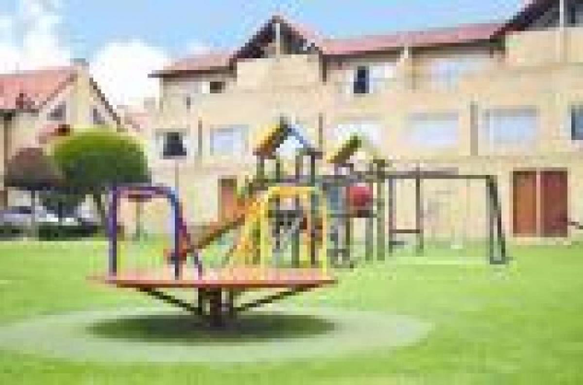 4 غرف نوم منزل في Cundinamarca, Colombia رقم 1596