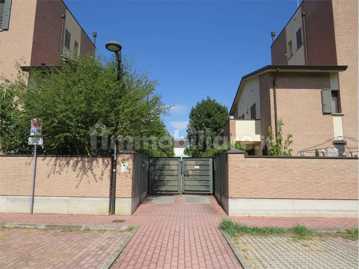 2 bedrooms Apartment in Reggio Emilia, Italy No. 348667