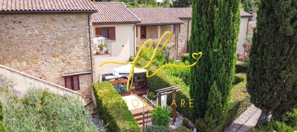 3 bedrooms House in Riparbella, Italy No. 169528 4