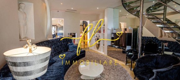 3 bedrooms House in Riparbella, Italy No. 169528 12