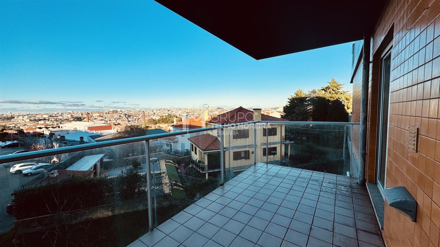 4 Schlafzimmer Wohnung in Vila Nova de Gaia, Portugal, Nr. 114052