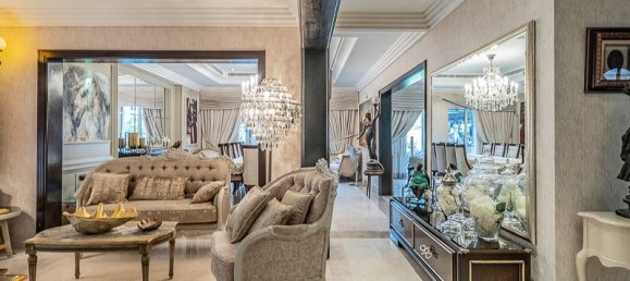 6 bedrooms Villa in Meadows, UAE No. 4265 2