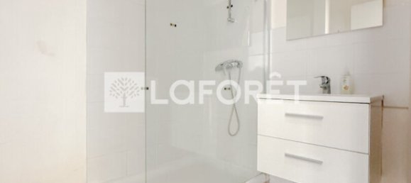 1 bedroom Apartment in Montrouge, France No. 334072 6