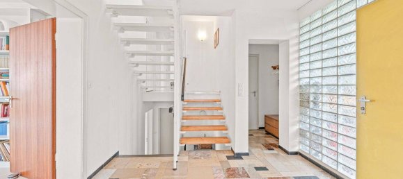 3 bedrooms House in Esslingen, Germany No. 320679 2